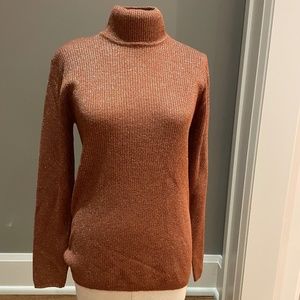 NWT Eleanor P Brenner. Turtleneck  sweater